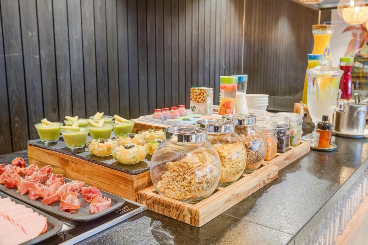 Radisson Pinheiros Hotel Сао Паоло Екстериор снимка