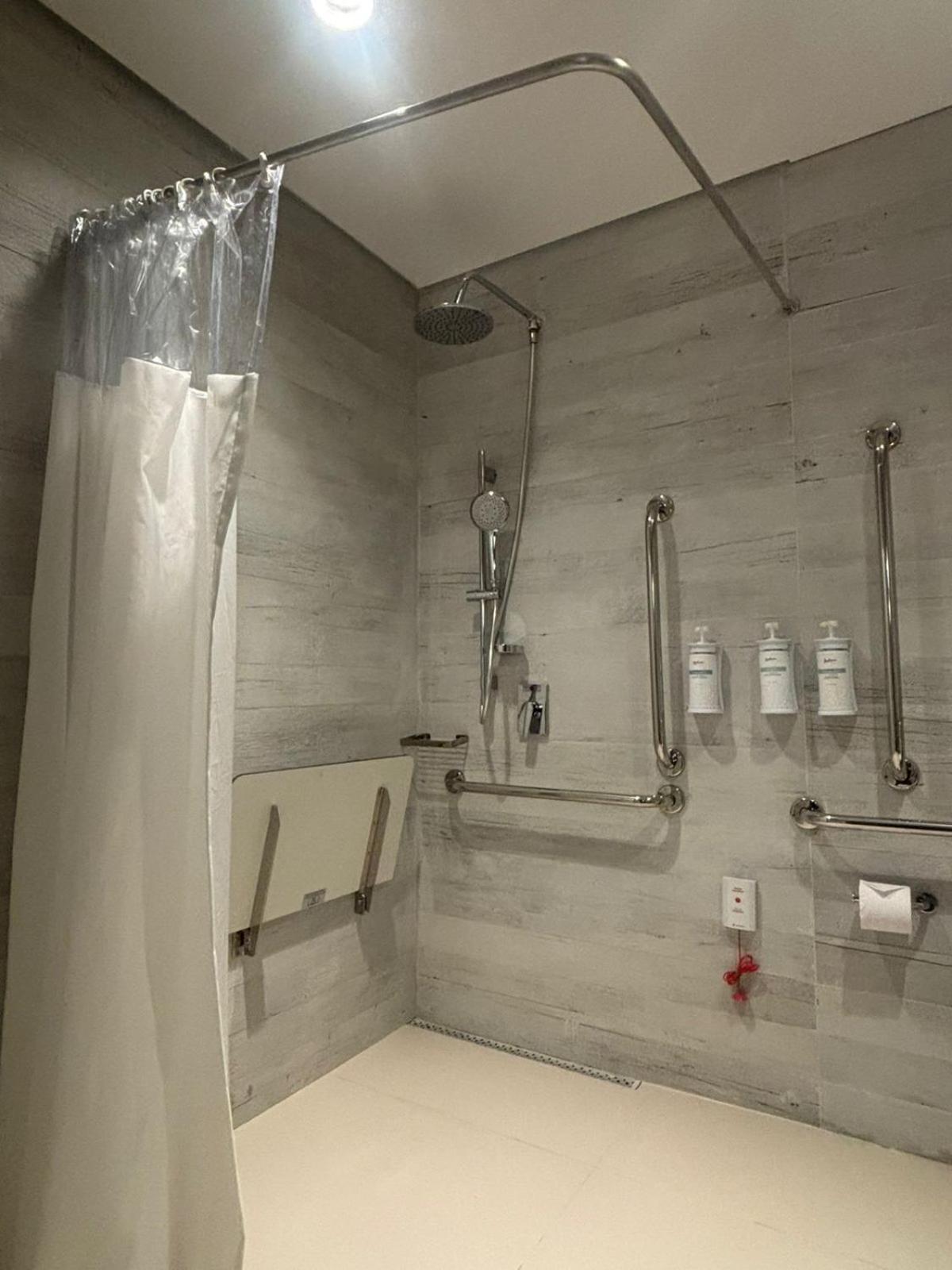 Radisson Pinheiros Hotel Сао Паоло Екстериор снимка